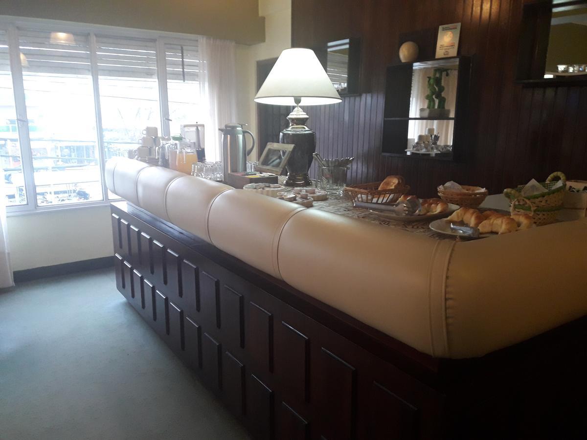 Iberia Hotel Olascoaga Neuquén Εξωτερικό φωτογραφία