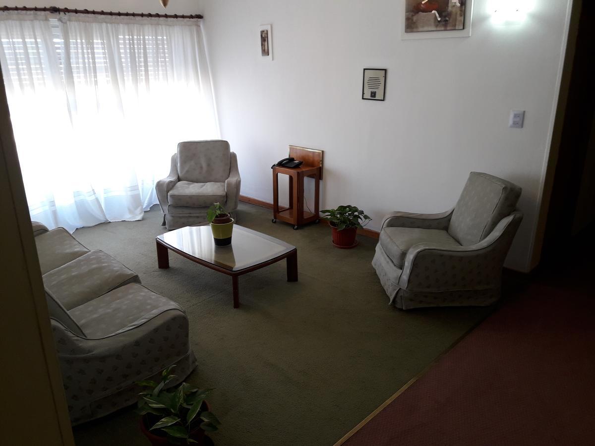 Iberia Hotel Olascoaga Neuquén Εξωτερικό φωτογραφία